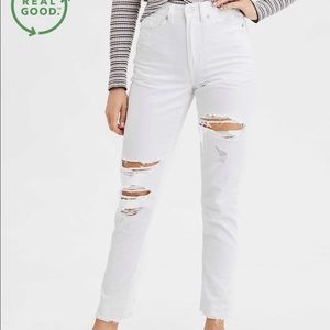 AE Mom Jean